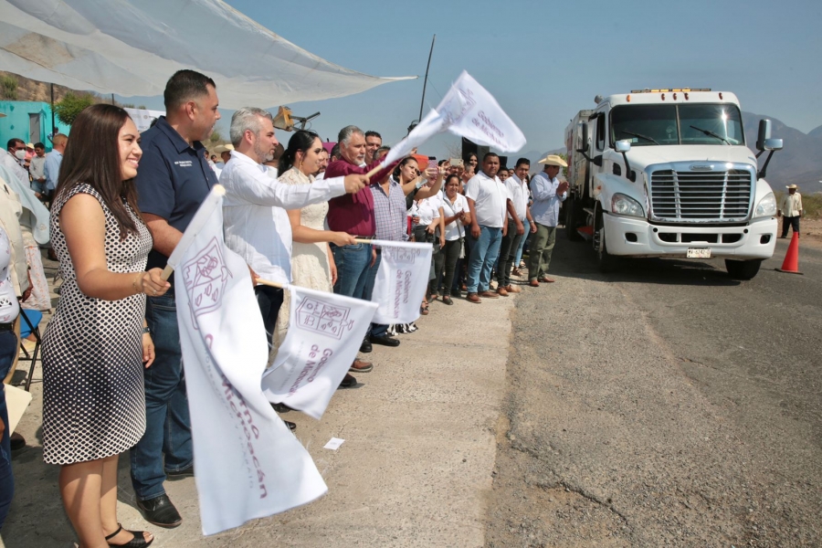 Inicia rehabilitación carretera en Tierra Caliente: Bedolla