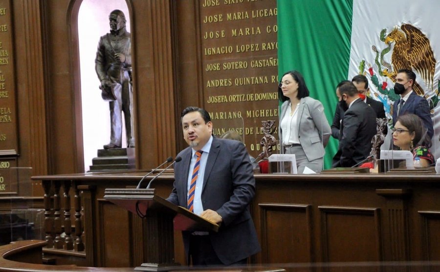 Aprueba Pleno del Congreso exhorto para la atención del suicidio propuesto por Víctor Manríquez 