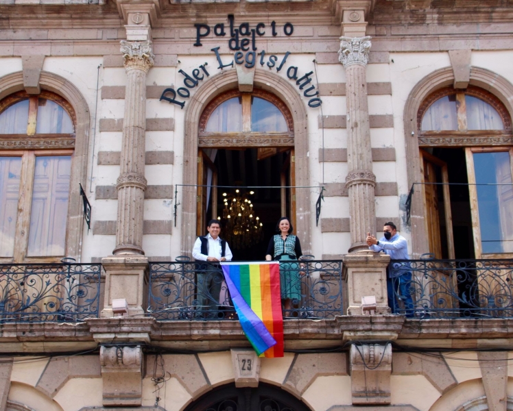 Congreso de Michoacán refrenda apoyo a la comunidad LGBTTTIQ+