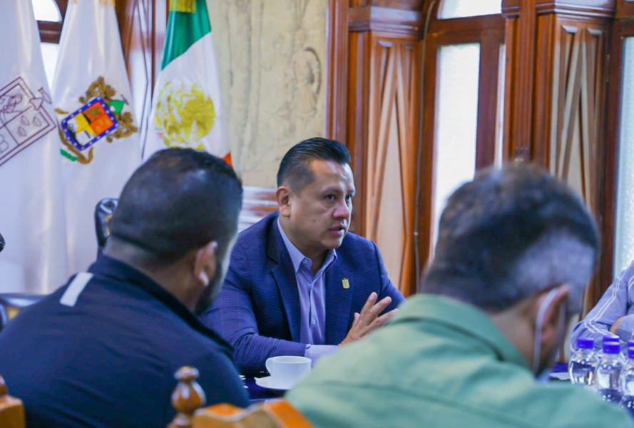 Mediante diálogo, establece Gobierno de Michoacán ruta de atención al magisterio