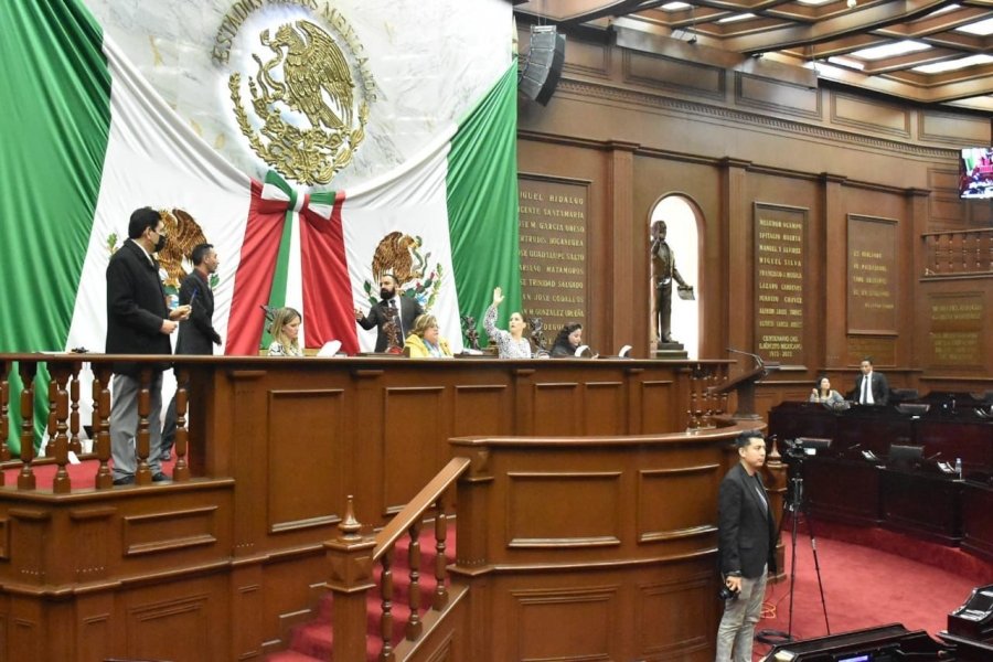 Transparentan diputados recursos asignados al municipio de Indaparapeo