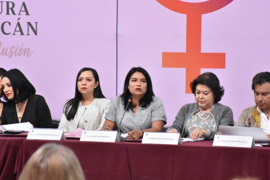 Invita Eréndira Isauro a participar en Parlamento de Mujeres 2023