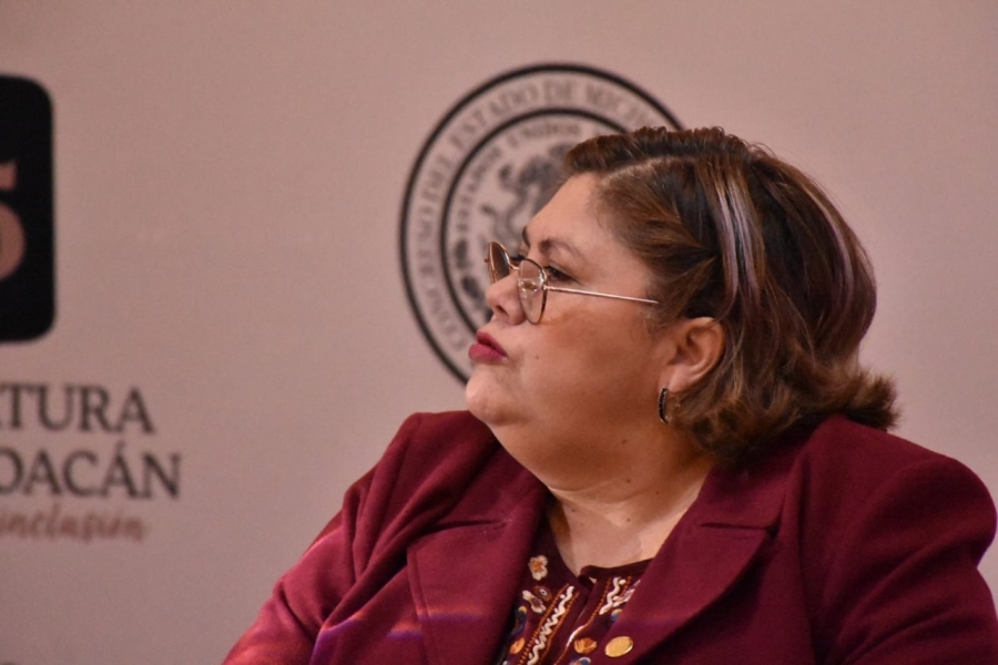 Celebra Julieta García compromiso de AMLO para ampliar la autopista Siglo XXI a 4 carriles