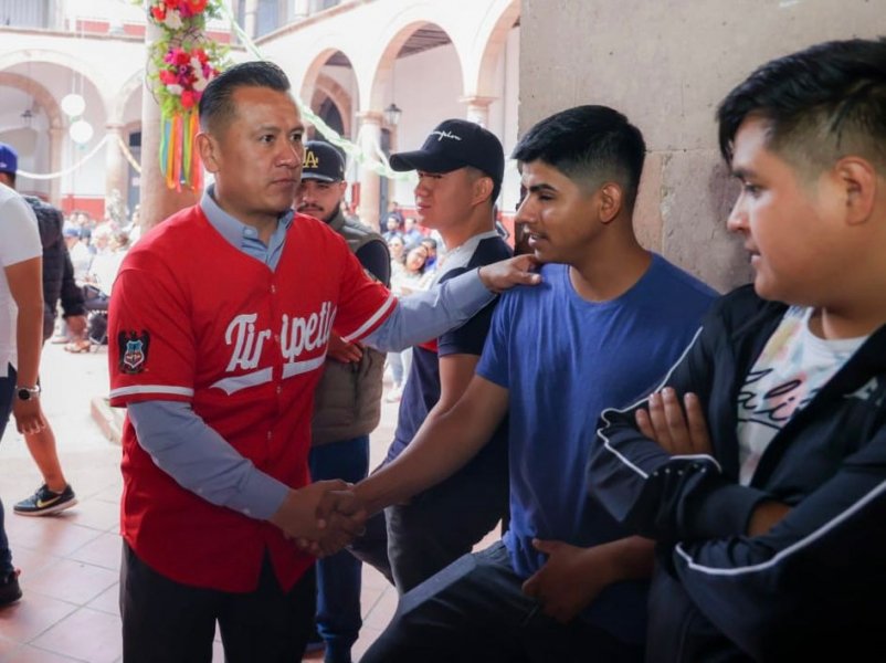 Normalismo, pilar de la educación pública en Michoacán: Torres Piña