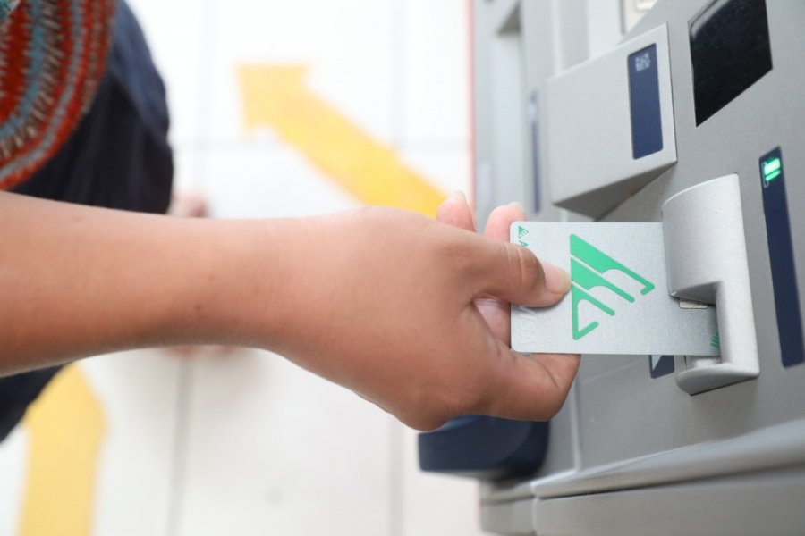 Tarjetización, clave para la transparencia en sector educativo: SEE