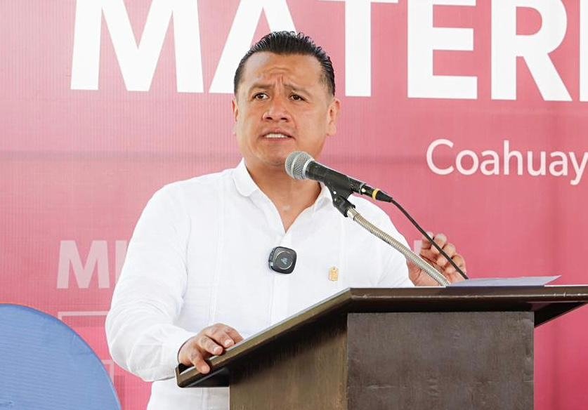 Atiende Gobierno estatal a personas refugiadas en Apatzingán: Torres Piña