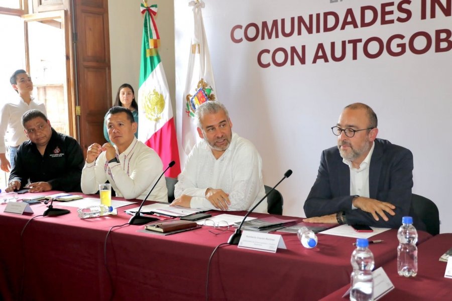 Refrenda Bedolla trabajo coordinado a comunidades con autogobierno