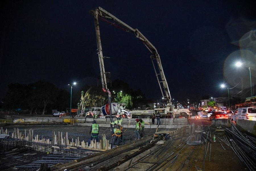 En recta final, distribuidor vial de la salida a Salamanca: SCOP