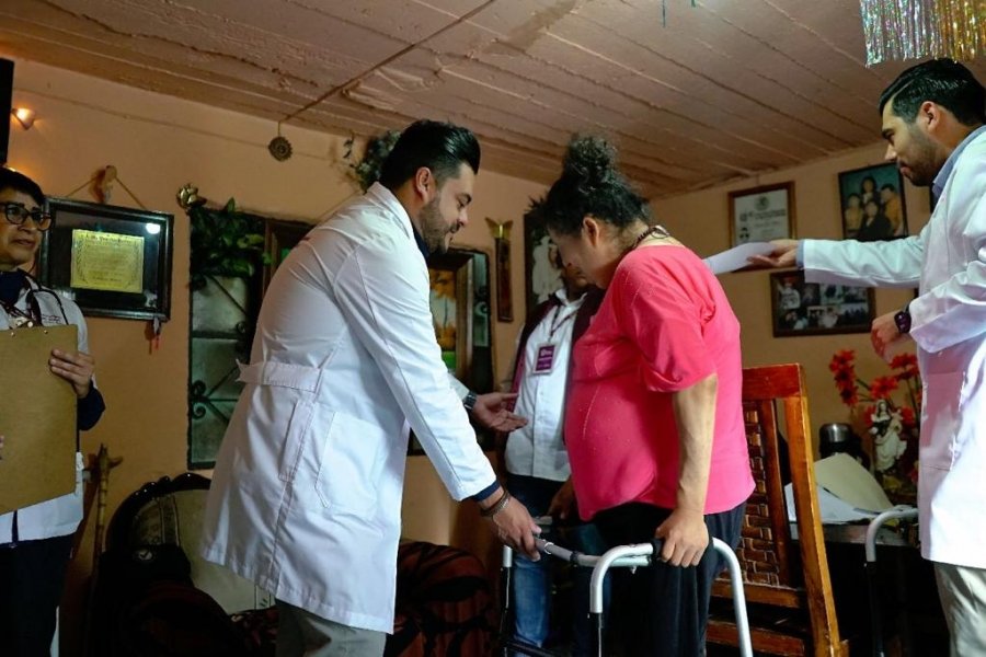 Atención casa por casa a 4 mil personas postradas y en abandono: SSM