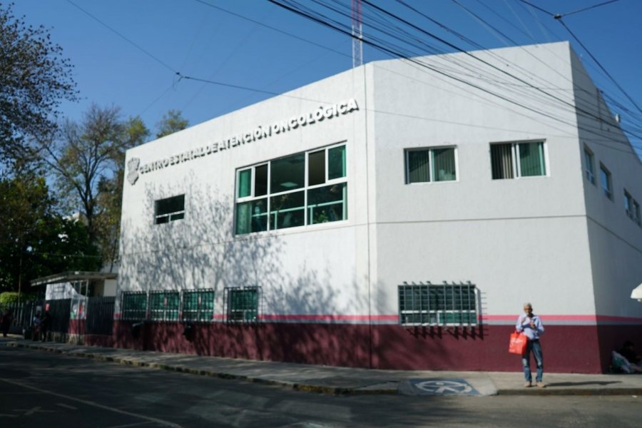 Mujeres con cáncer sin seguridad social reciben tratamiento gratuito: SSM