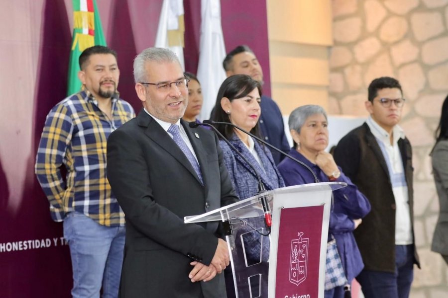 SEE revela ruta de corrupción; se recuperarán plazas docentes