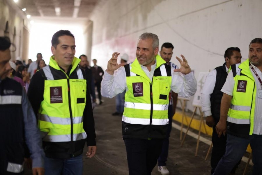 Distribuidor vial Paso Morelos, abierto a la circulación al 100%: Bedolla