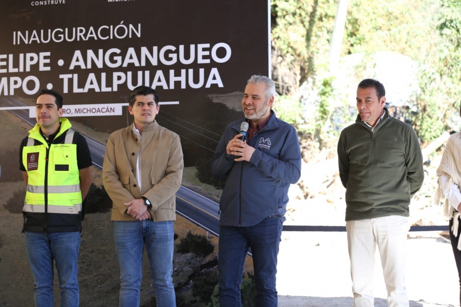 Inaugura Bedolla tramo carretero que impulsa al sector productivo y turístico del Oriente michoacano