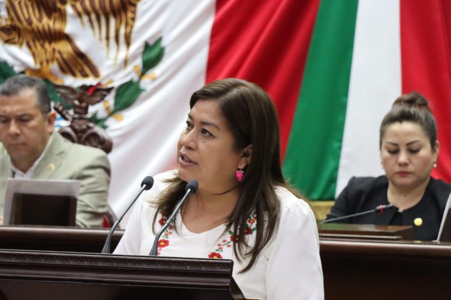 Refrenda Belinda Iturbide compromiso con las mujeres indígenas
