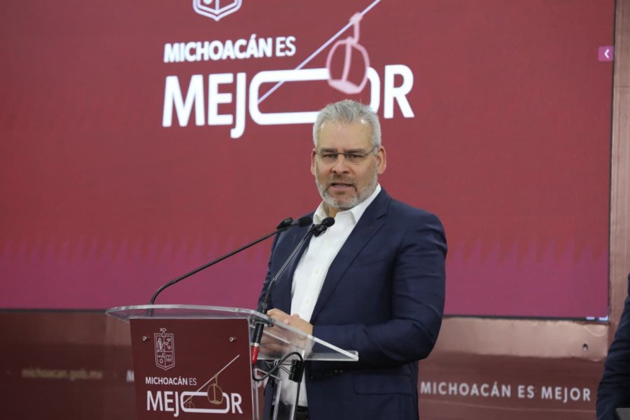 Tránsito libre en carreteras de Michoacán: Bedolla