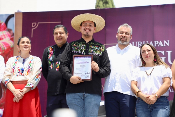 Artesanos proyectan a Uruapan a nivel internacional: Nacho Campos 