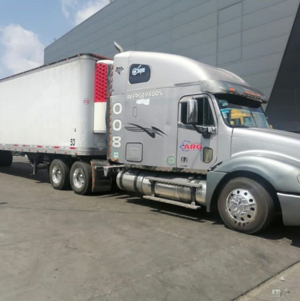 SSP custodia traslado terrestre de aguacate, en Uruapan