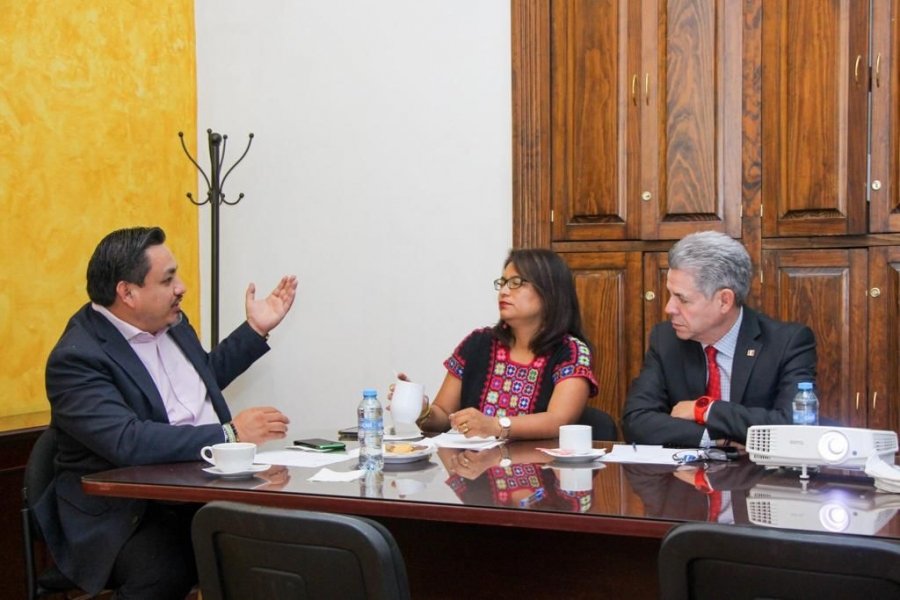 Comisión de Migración avanza en la ruta de establecimiento de una curul migrante