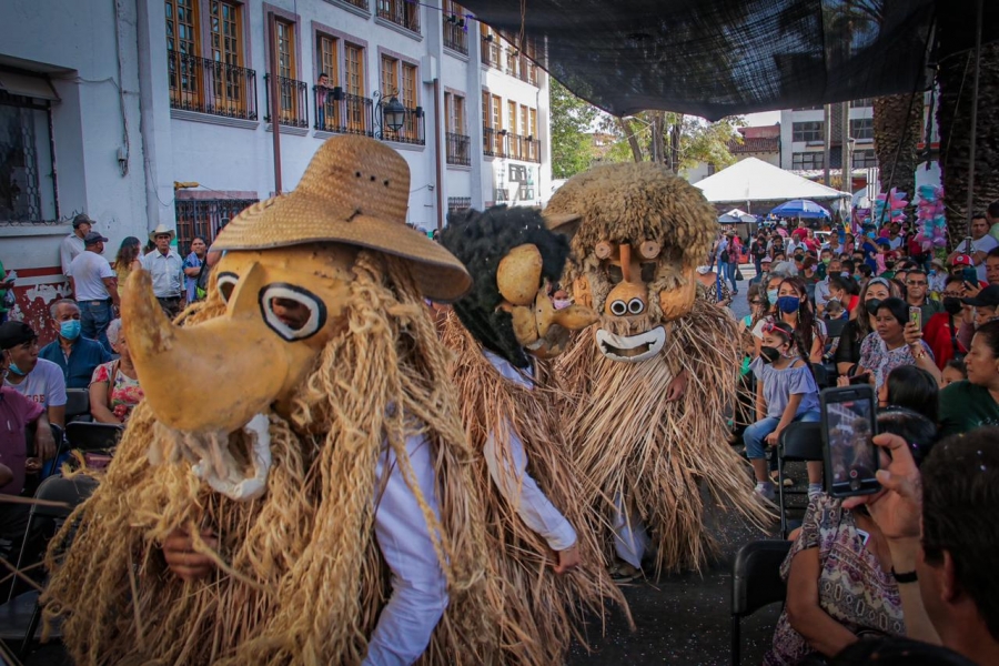 Turistas y uruapenses disfrutaron de la cultura del Barrio de la Magdalena 