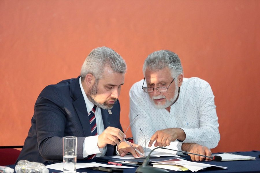 Suman 615 mdp para proyectos de infraestructura en municipios y comunidades indígenas: Bedolla