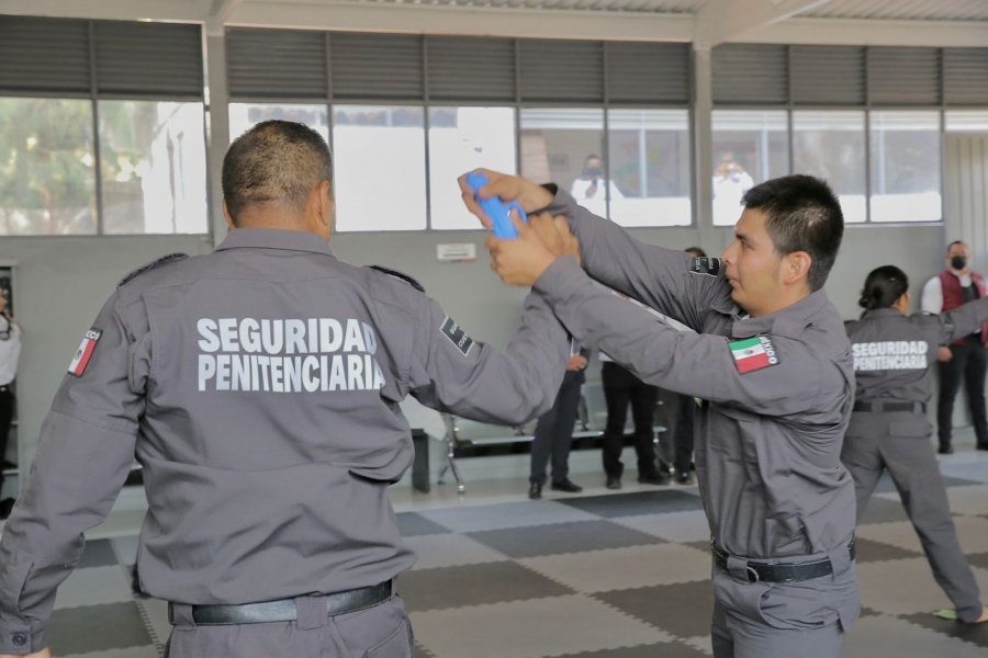 Inaugura Bedolla área deportiva y de atención médica del Sistema Penitenciario