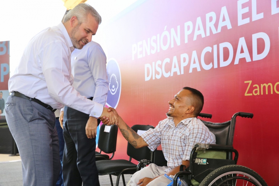 Inicia en Michoacán programa de Bienestar para adultos con discapacidad